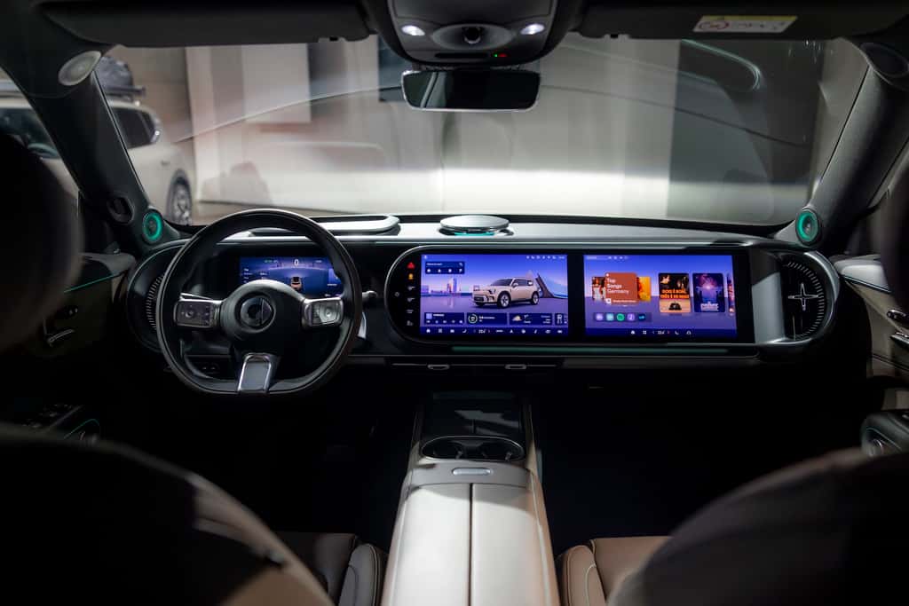 L'intérieur de la nouvelle Smart #5 est moderne et qualitatif. Le digital est omniprésent avec ses trois grands écrans. © Smart